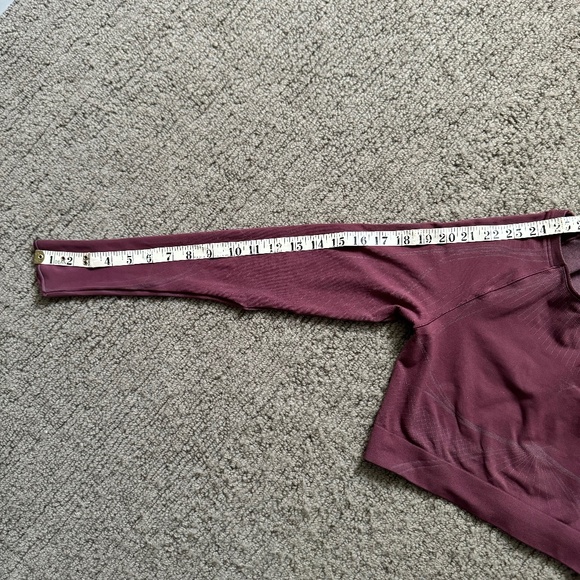 Gymshark Apex Seamless Crop Top in Cherry Brown/Truffle Brown - Picture 6 of 7